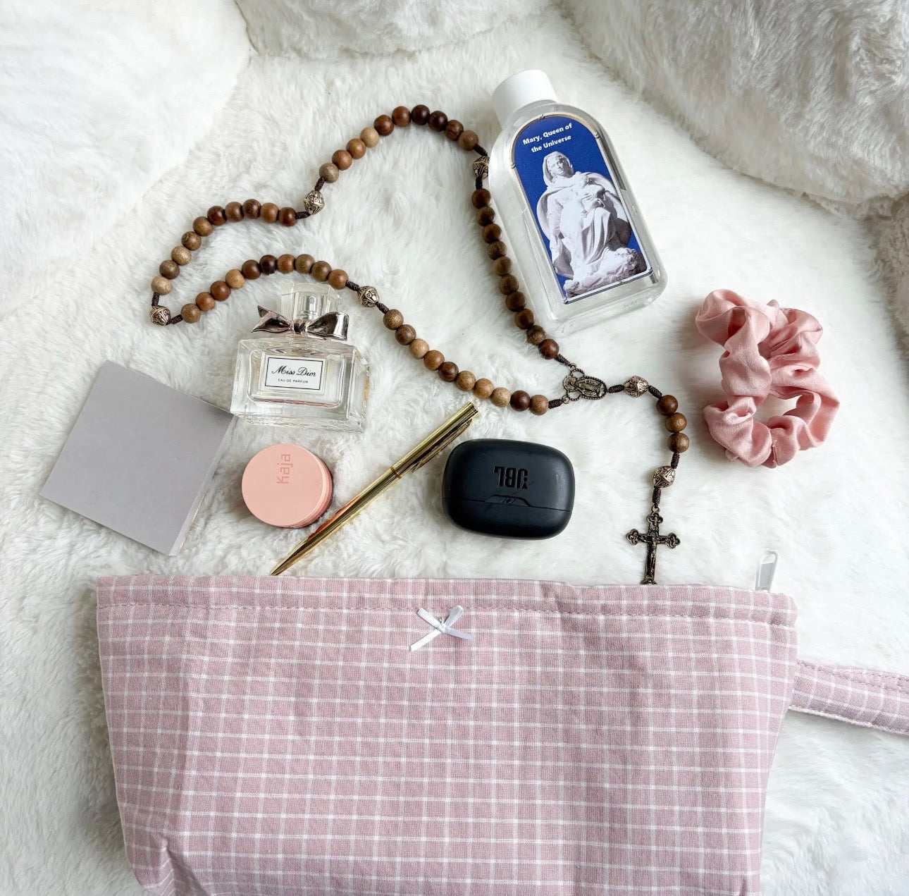 Medium Sized Gingham Pouch